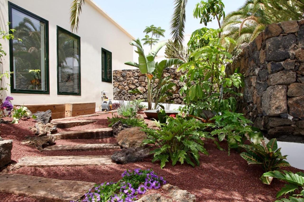 Unique, Stylish & Calm El Estanque By The Sea, Adults Only