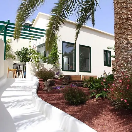 Unique, Stylish & Calm El Estanque By The Sea, Adults Only Villa Costa Teguise Exterior photo