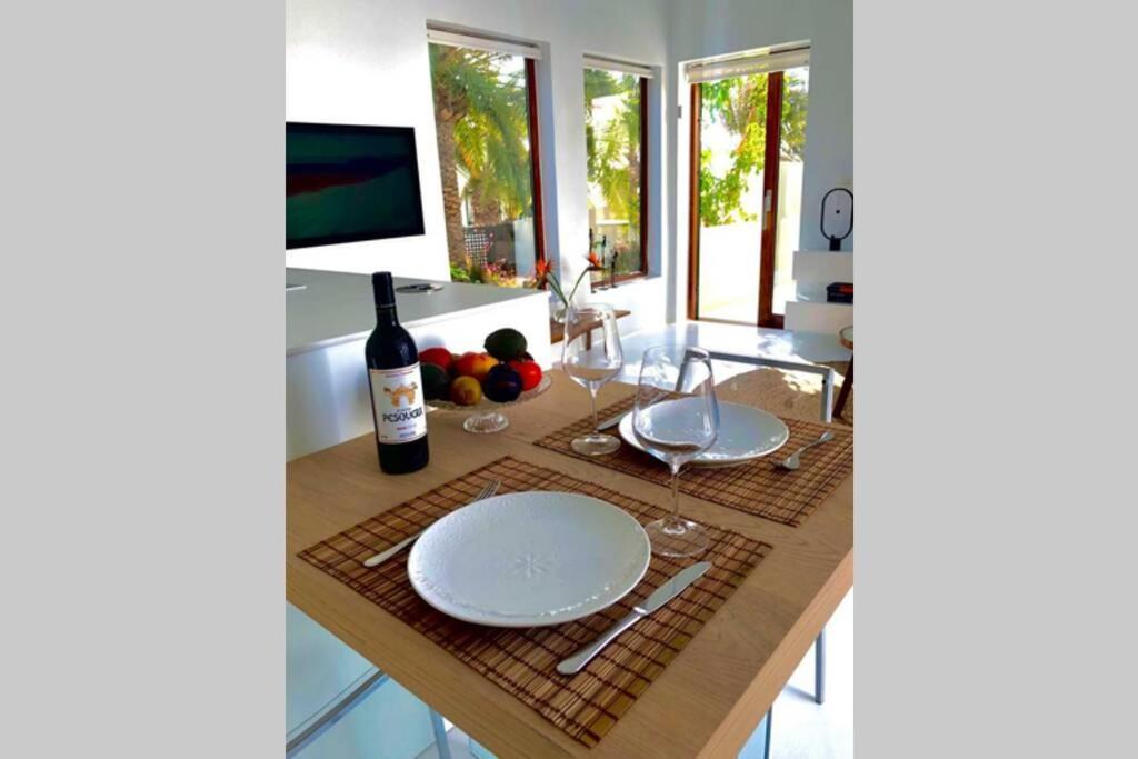 Unique, Stylish & Calm El Estanque By The Sea, Adults Only Costa Teguise
